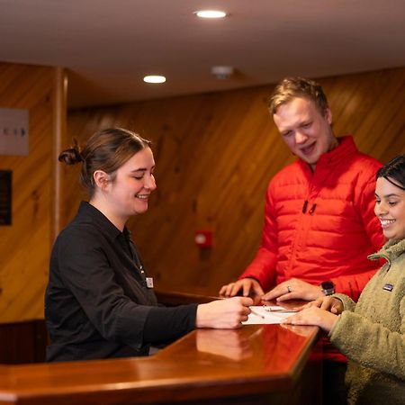 The Perisher Valley Hotel Exterior foto