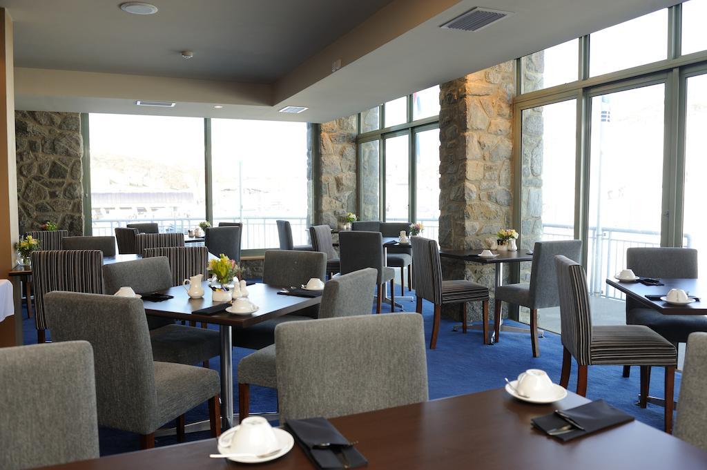 The Perisher Valley Hotel Exterior foto